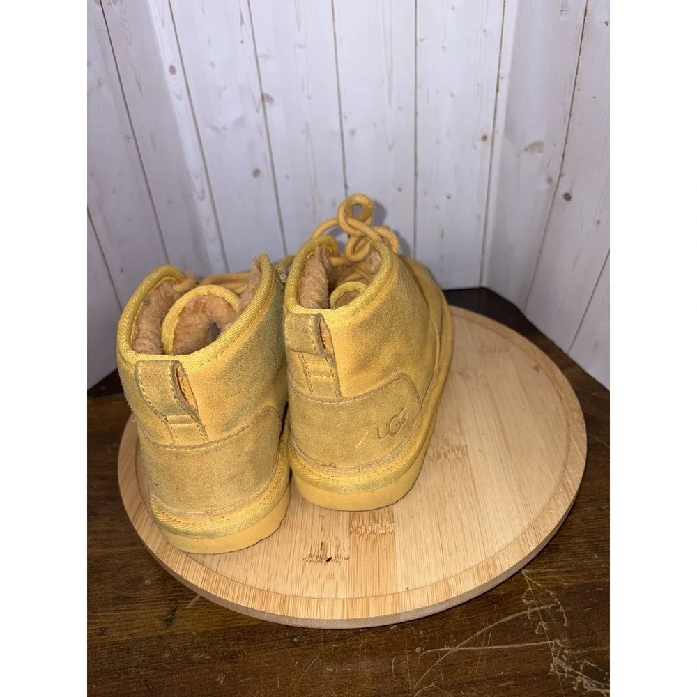 UGG Kids' Neumel II‎ chukka boots in a bright yellow color Size Youth 3